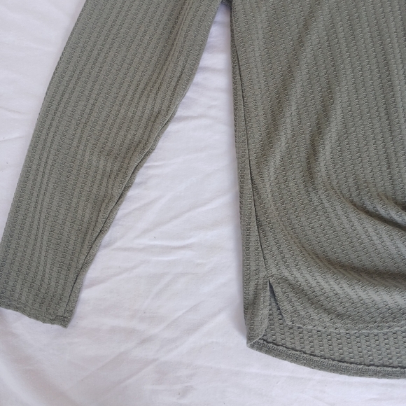 Chaser Women's Long Sleeve Waffle Knit Thermal Top Green Size Large - Picture 12 of 14